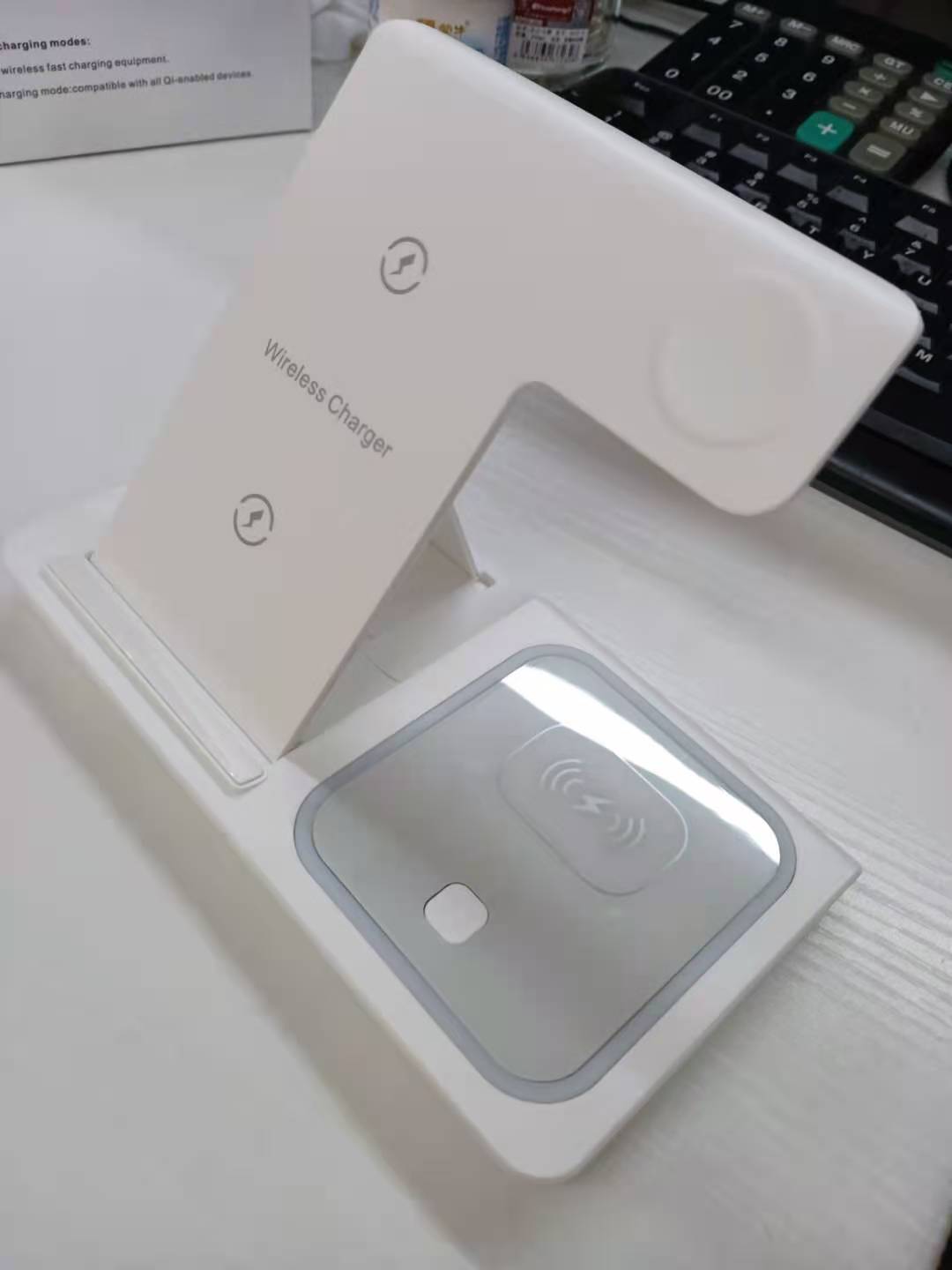 Top Foldable 3 in 1 Wireless Charger Foldable Charger 15w
